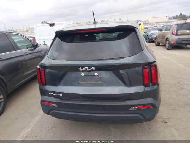 5XYRG4LC4PG189417 KIA SORENTO LX