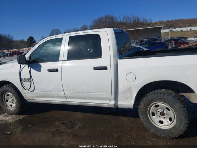 44360312 :رقم المزاد ، 1C6RR7KG9HS734692 vin ، 2017 Ram 1500 Tradesman  4x4 5'7 Box مزاد بيع