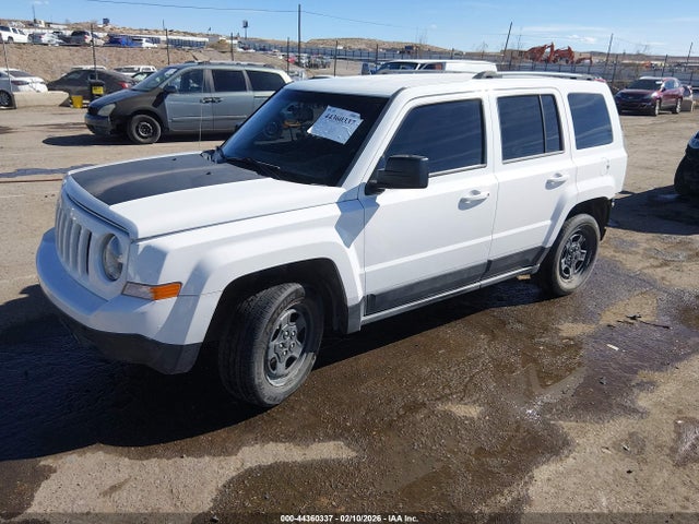 1C4NJPBA5HD212057 Jeep Patriot Sport Fwd