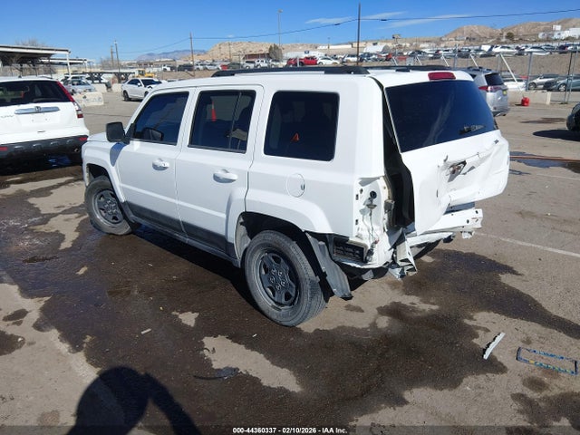 1C4NJPBA5HD212057 Jeep Patriot Sport Fwd