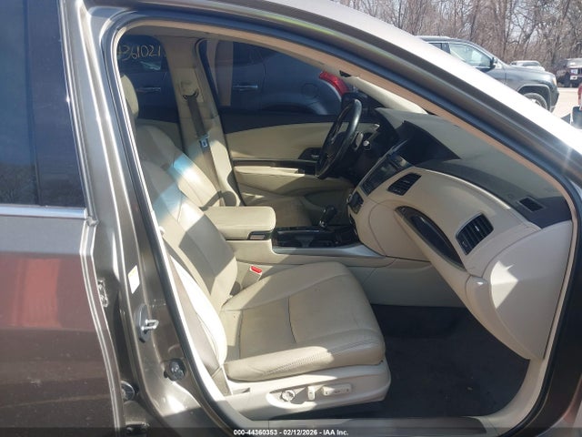 2014 ACURA RLX JH4KC1F53EC006114 Photo 4