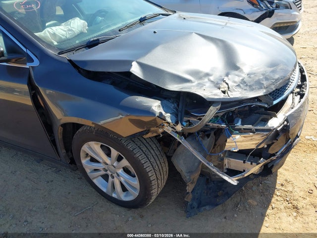 Auction sale of the 2017 Chrysler 200 Limited Platinum, vin: 1C3CCCAB1HN510205, lot number: 44360380