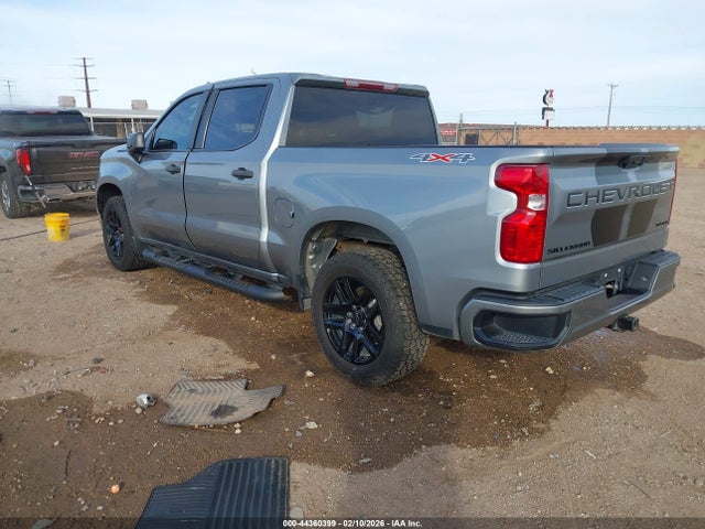 1GCPDBEK7PZ141503 Chevrolet Silverado 1500 4wd Short Bed Custom