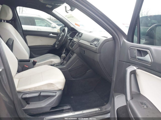 44360404 :رقم المزاد ، 3VV2B7AX5KM117579 vin ، 2019 Volkswagen Tiguan مزاد بيع