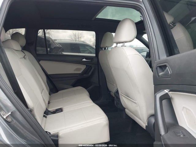 44360404 :رقم المزاد ، 3VV2B7AX5KM117579 vin ، 2019 Volkswagen Tiguan مزاد بيع