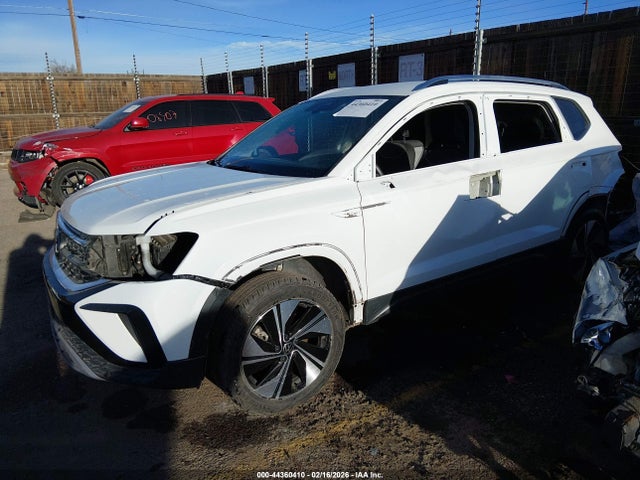 Продажа на аукционе авто 2023 Volkswagen Taos 1.5t Se, vin: 3VVUX7B26PM354554, номер лота: 44360410