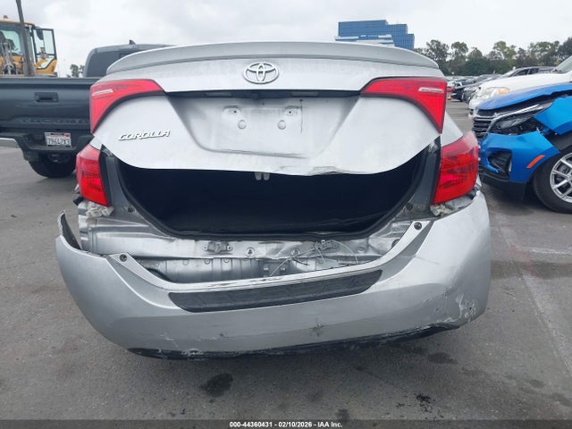 Toyota COROLLA SE 2017 5YFBURHEXHP689435 Image 16