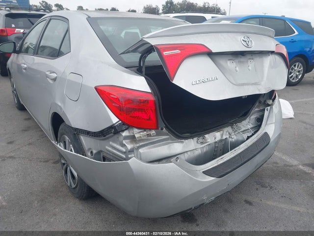 Toyota COROLLA SE 2017 5YFBURHEXHP689435 Image 6