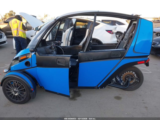 Arcimoto Fuv 2022 7F7ATR312NER00244 Image 14