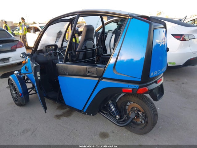 Arcimoto Fuv 2022 7F7ATR312NER00244 Image 3