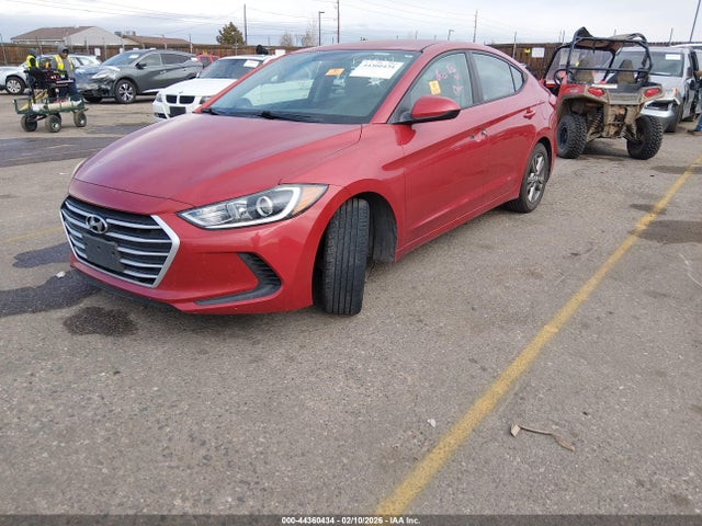 5NPD84LF3JH305109 Hyundai ELANTRA SEL