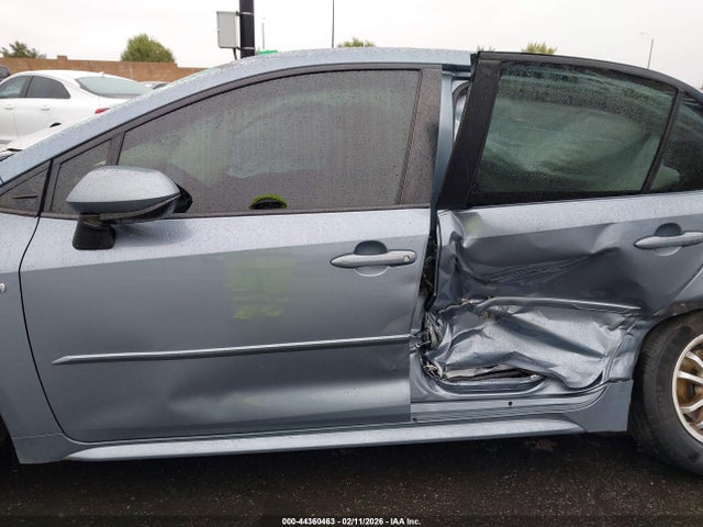 Toyota Corolla Hybrid Le 2021 JTDEAMDE1MJ024596 Image 14