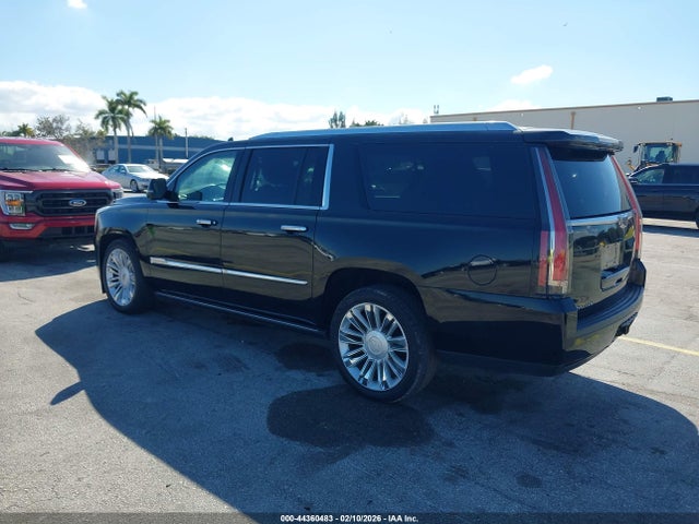2016 CADILLAC ESCALADE ESV 1GYS4KKJ3GR454144 Photo 2