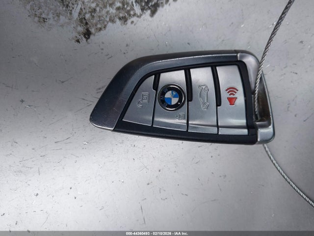 2019 BMW X3 5UXTR9C55KLP90071 Photo 10