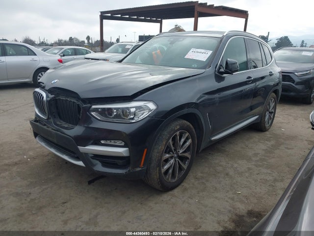 2019 BMW X3 5UXTR9C55KLP90071 Photo 1
