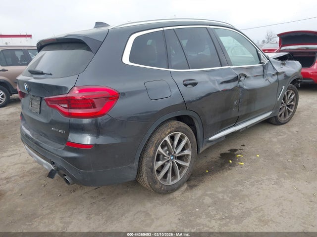 2019 BMW X3 5UXTR9C55KLP90071 Photo 3