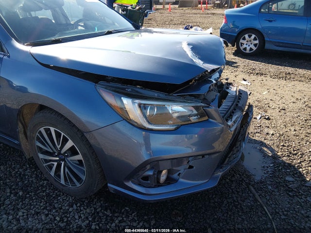4S3BNAH62J3023580 Subaru Legacy 2.5i Premium