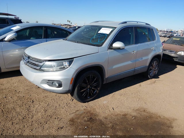 2012 VOLKSWAGEN TIGUAN WVGAV7AX7CW543076 Photo 1