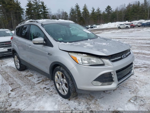 1FMCU9JX1EUA54324 Ford Escape Titanium