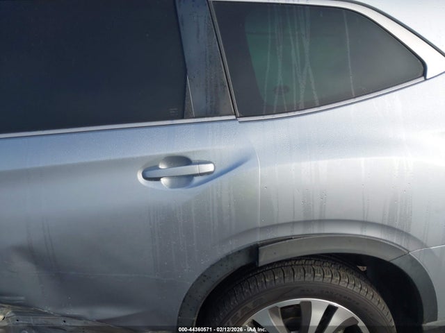 44360571 :رقم المزاد ، 4S4WMAPD4N3448272 vin ، 2022 Subaru Ascent Limited مزاد بيع