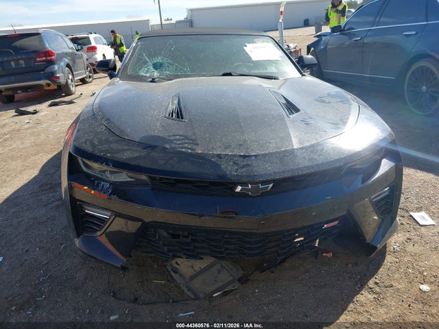 2017 Chevrolet Camaro 2ss მანქანა იყიდება აუქციონზე, vin: 1G1FG3D7XH0125705, აუქციონის ნომერი: 44360576