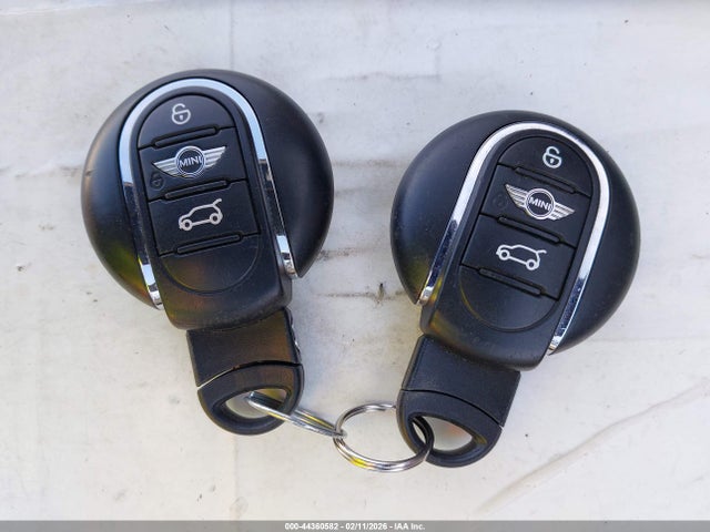 2018 MINI CLUBMAN WMWLN5C52J2E34302 Photo 10