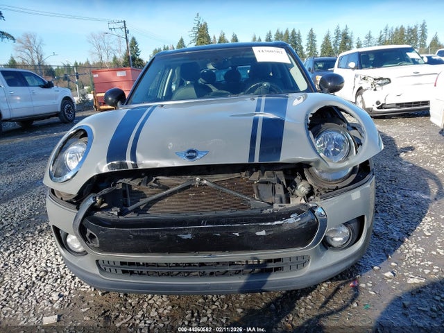 Mini Clubman Cooper 2018 WMWLN5C52J2E34302 Image 13