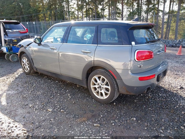 2018 MINI CLUBMAN WMWLN5C52J2E34302 Photo 2