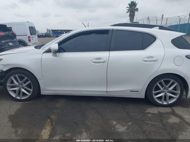 Aukcja sprzedaży 2014 Lexus Ct 200h, vin: JTHKD5BHXE2196312, numer aukcji: 44360587