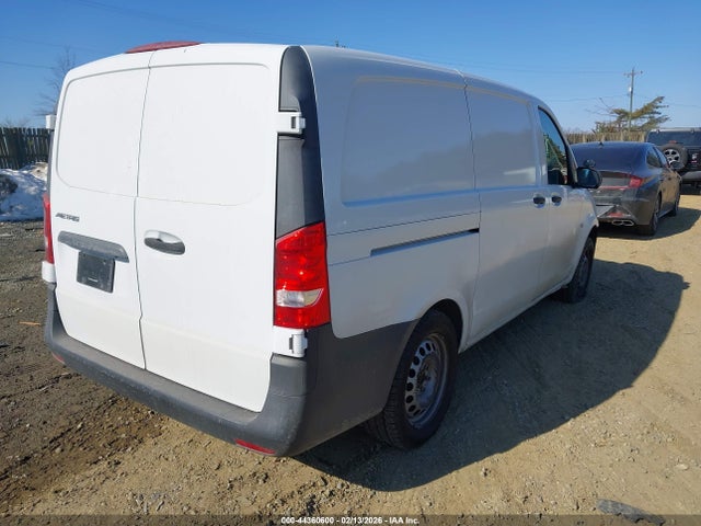 2017 MERCEDES-BENZ METRIS WD3PG2EA6H3229648 Photo 3