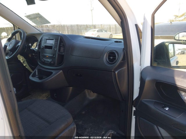 2017 MERCEDES-BENZ METRIS WD3PG2EA6H3229648 Photo 4