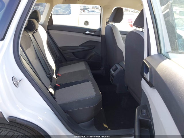 3VVDX7B21PM352579 Volkswagen Taos 1.5t S
