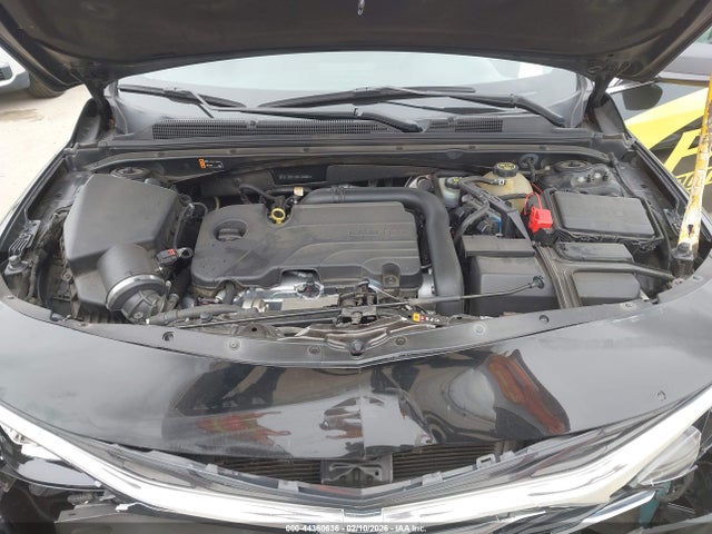 1G1ZB5STXNF209863 Chevrolet Malibu Fwd Ls