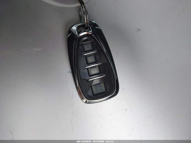 1G1ZB5STXNF209863 Chevrolet Malibu Fwd Ls