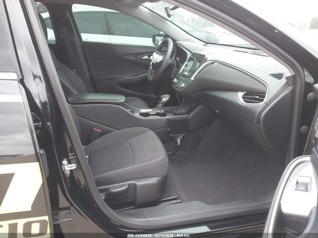 1G1ZB5STXNF209863 Chevrolet Malibu Fwd Ls