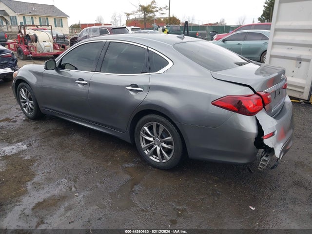 44360660 :رقم المزاد ، JN1BY1AP2GM220362 vin ، 2016 Infiniti Q70 3.7 مزاد بيع