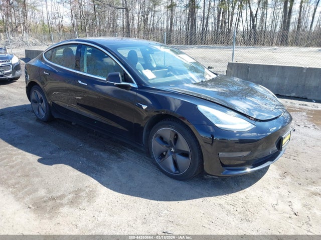 2018 TESLA MODEL 3 5YJ3E1EA1JF152233 Photo 0