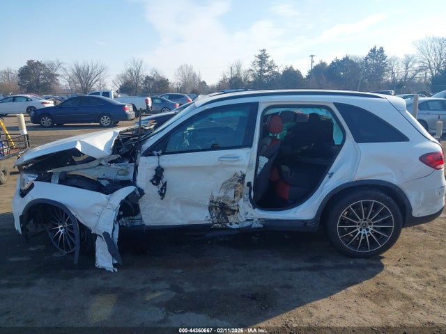44360667 :رقم المزاد ، W1N0G8EB6NV391906 vin ، 2022 Mercedes-benz Glc 300 4matic Suv مزاد بيع