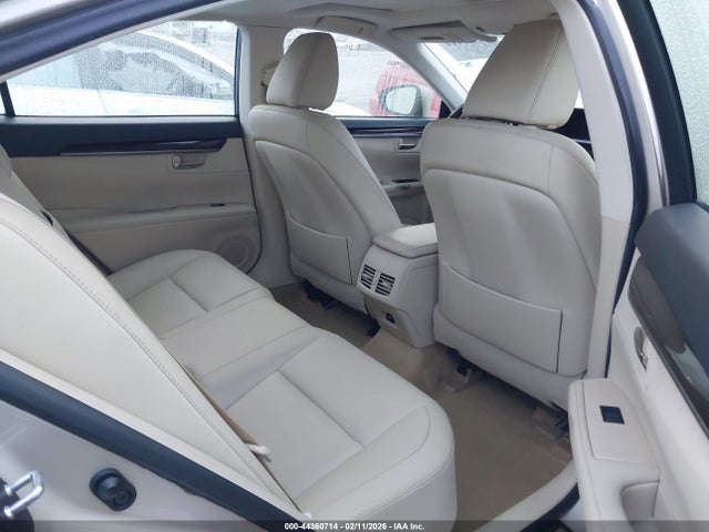 Продажа на аукционе авто 2013 Lexus Es 350, vin: JTHBK1GG9D2005637, номер лота: 44360714