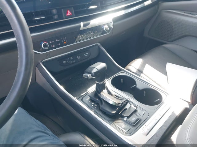 2025 Kia Carnival Mpv Lxs მანქანა იყიდება აუქციონზე, vin: KNDNB5K3XS6456981, აუქციონის ნომერი: 44360724