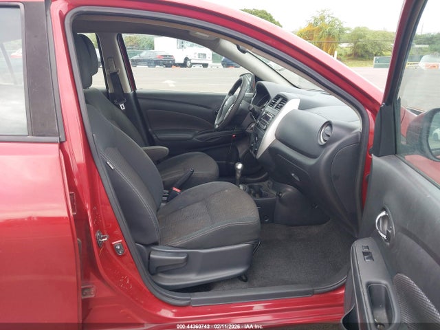 3N1CN7APXHL840257 Nissan Versa 1.6 Sv