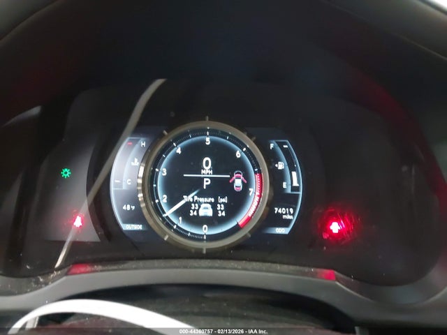 Продаж на аукціоні авто 2015 Lexus Rc 350, vin: JTHSE5BCXF5003786, номер лоту: 44360757