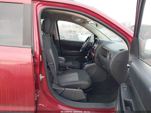 2012 Jeep Compass Latitude მანქანა იყიდება აუქციონზე, vin: 1C4NJDEB4CD616527, აუქციონის ნომერი: 44360792