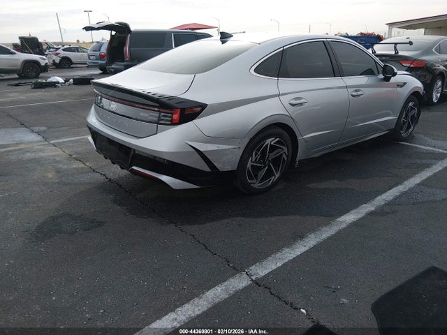 2026 Hyundai Sonata Sel Sport მანქანა იყიდება აუქციონზე, vin: KMHL64JA4TA533098, აუქციონის ნომერი: 44360801