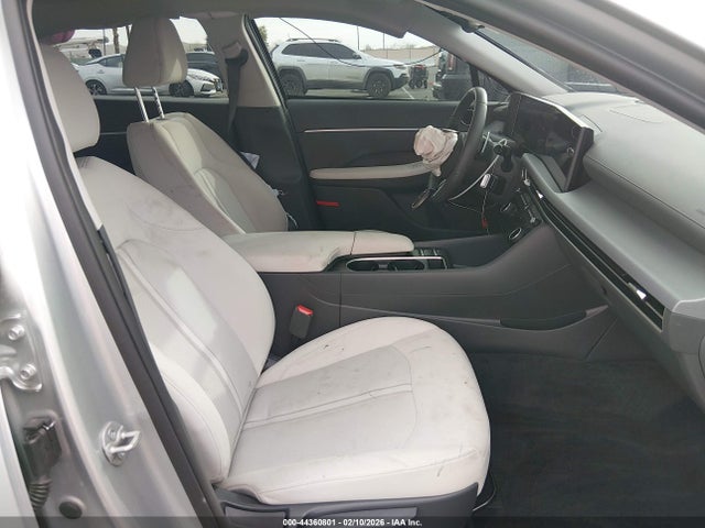 2026 Hyundai Sonata Sel Sport მანქანა იყიდება აუქციონზე, vin: KMHL64JA4TA533098, აუქციონის ნომერი: 44360801