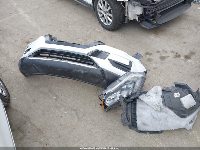 Продаж на аукціоні авто 2018 Nissan Rogue Sv, vin: KNMAT2MT6JP570928, номер лоту: 44360819
