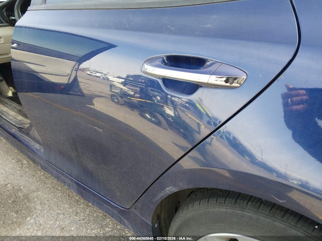 5XXGT4L33GG066263 KIA Optima Lx