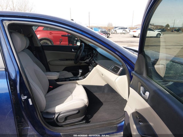 5XXGT4L33GG066263 KIA Optima Lx