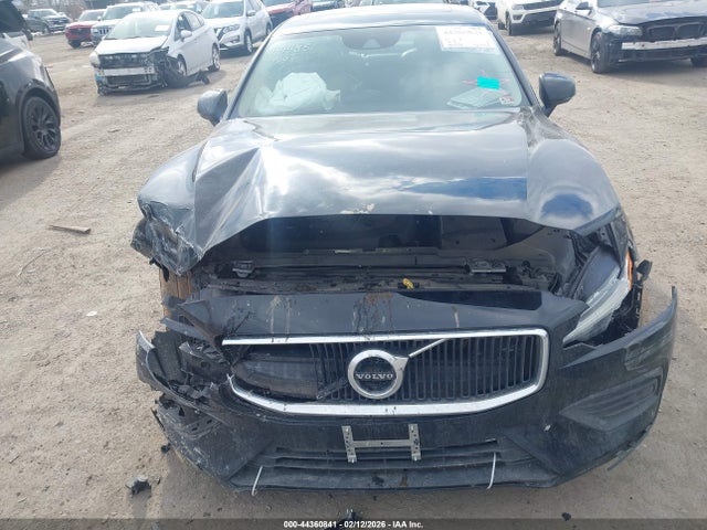 2019 VOLVO S60 7JR102FK0KG013688 Photo 5