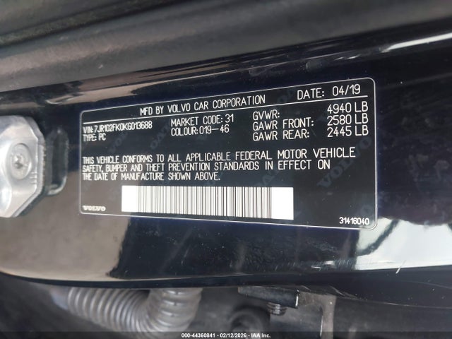 2019 VOLVO S60 7JR102FK0KG013688 Photo 8